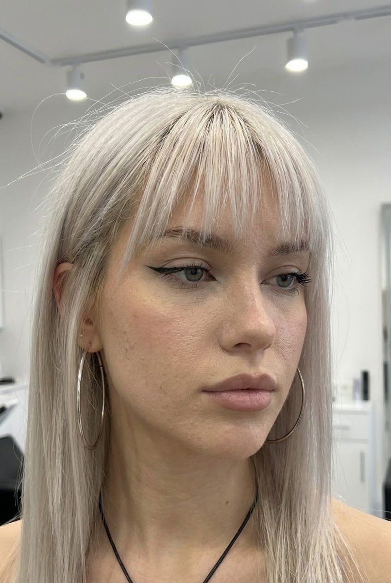 Reality-First Prompt for Diverse Photorealistic Image Generation